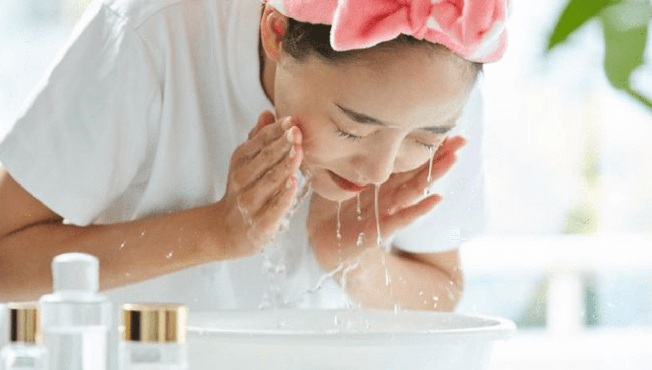 cuci muka sehari