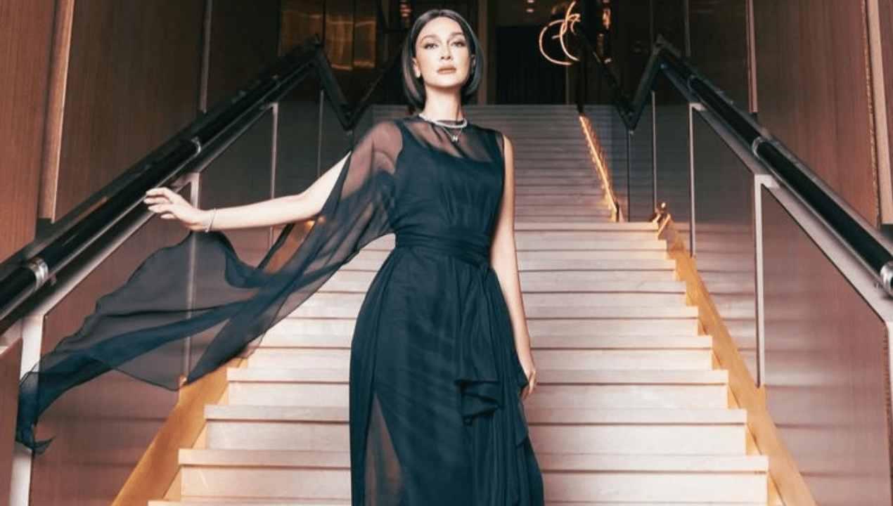Luna Maya rambut pendek