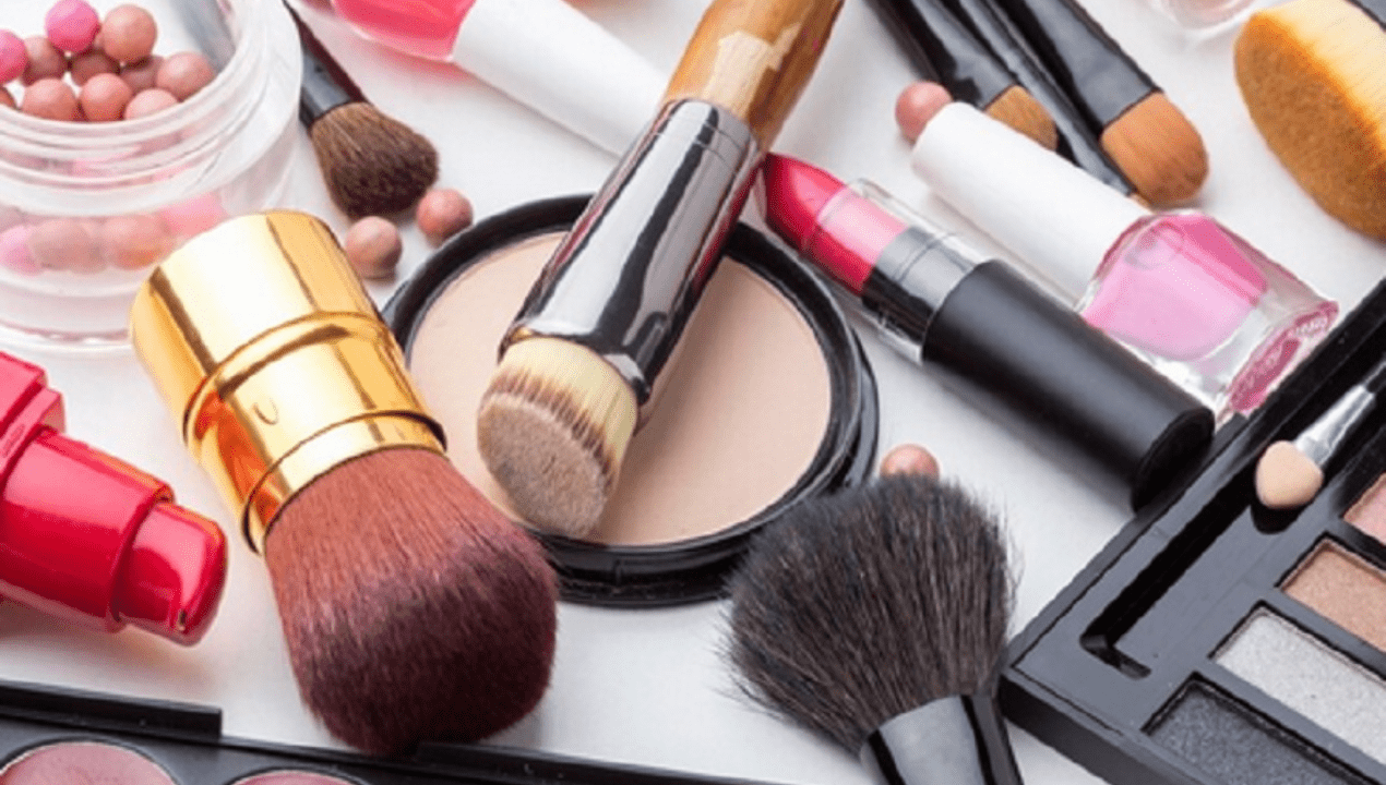 Urutan makeup pemula
