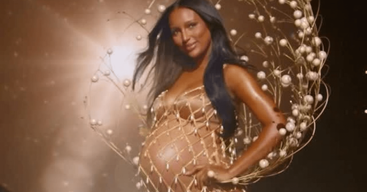 5 Style Jasmine Tookes VSFS 2025