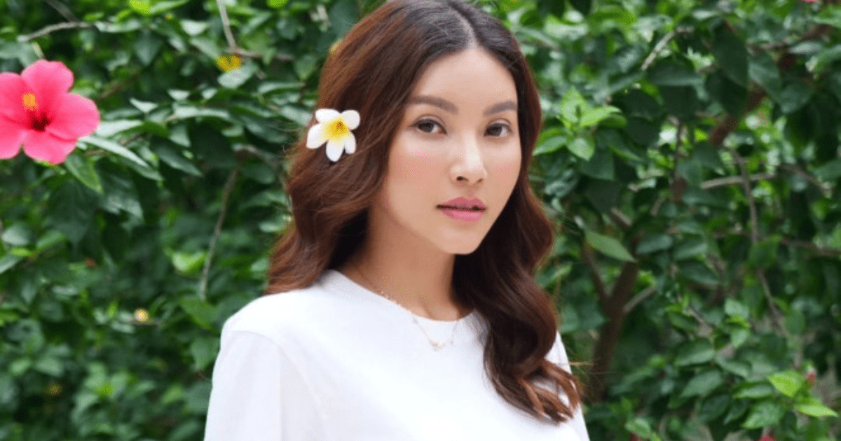 Tips Merawat Rambut Sarwendah