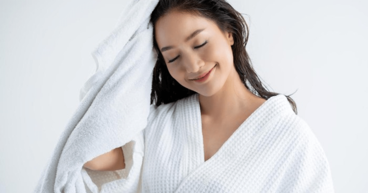 Tren Double Cleansing Saat Keramas